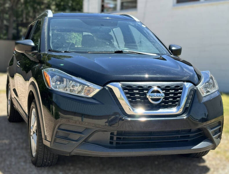 2019 Nissan Kicks S