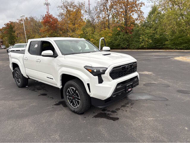 2025 Toyota Tacoma TRD Sport's photo