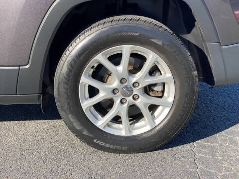 2018 Jeep Cherokee Latitude Plus