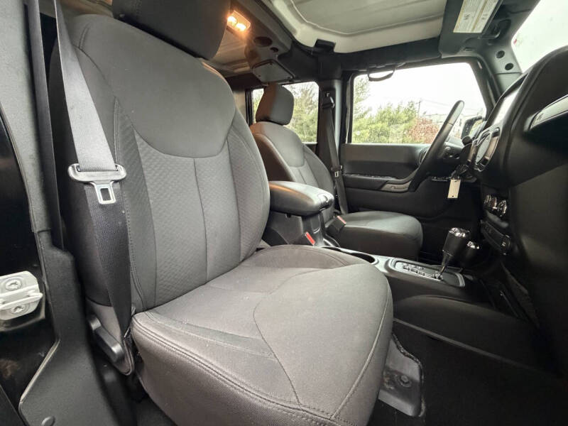 2016 Jeep Wrangler Unlimited Sport