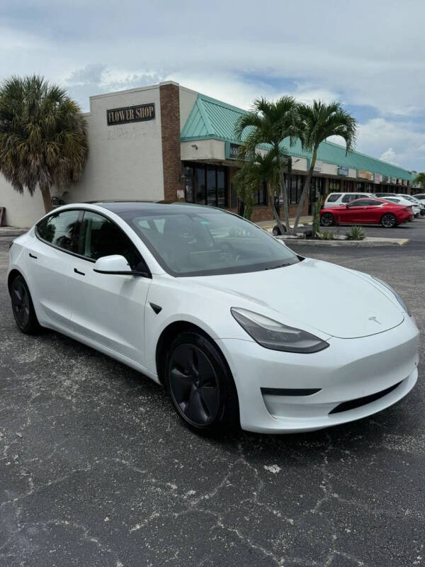 2021 Tesla Model 3 Standard Range Plus