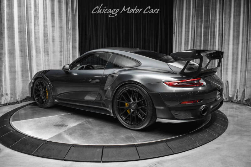 2018 Porsche 911 GT2 RS