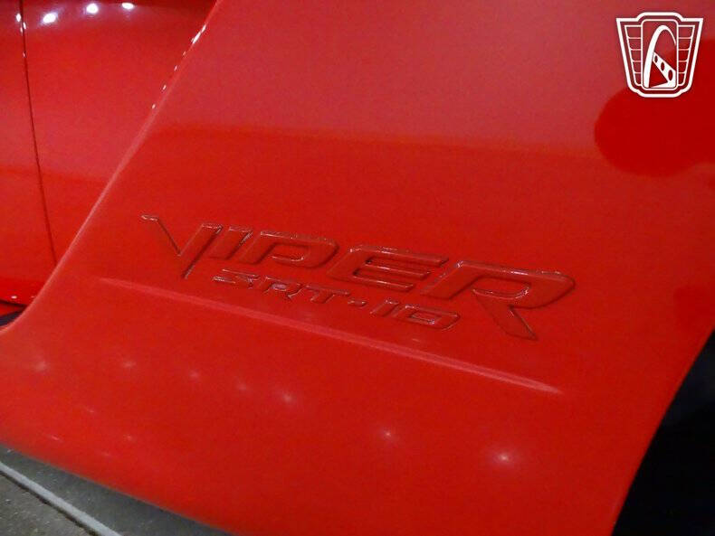 2003 Dodge Viper SRT-10