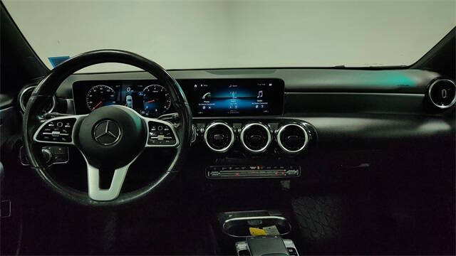 2020 Mercedes-Benz A-Class A 220 4MATIC