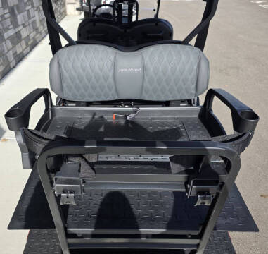 2025 Denago Rover XL6 4+2