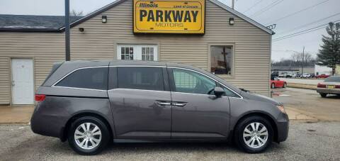 2015 Honda Odyssey for sale at Parkway Motors in Springfield IL