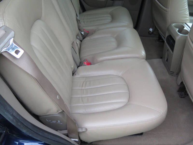 2004 Mercury Mountaineer Convenience