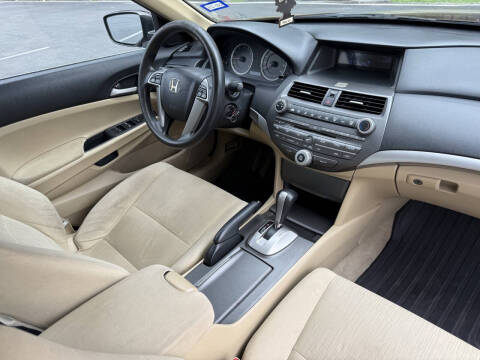 2011 Honda Accord LX-P