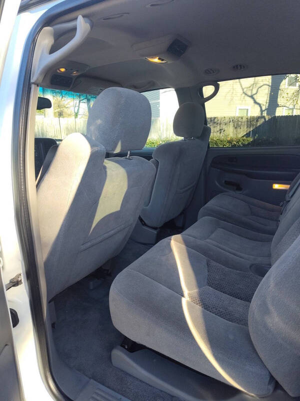 2003 Chevrolet Suburban 2500