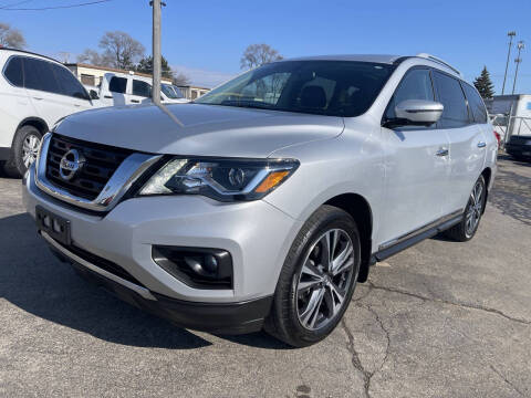 2018 Nissan Pathfinder Platinum