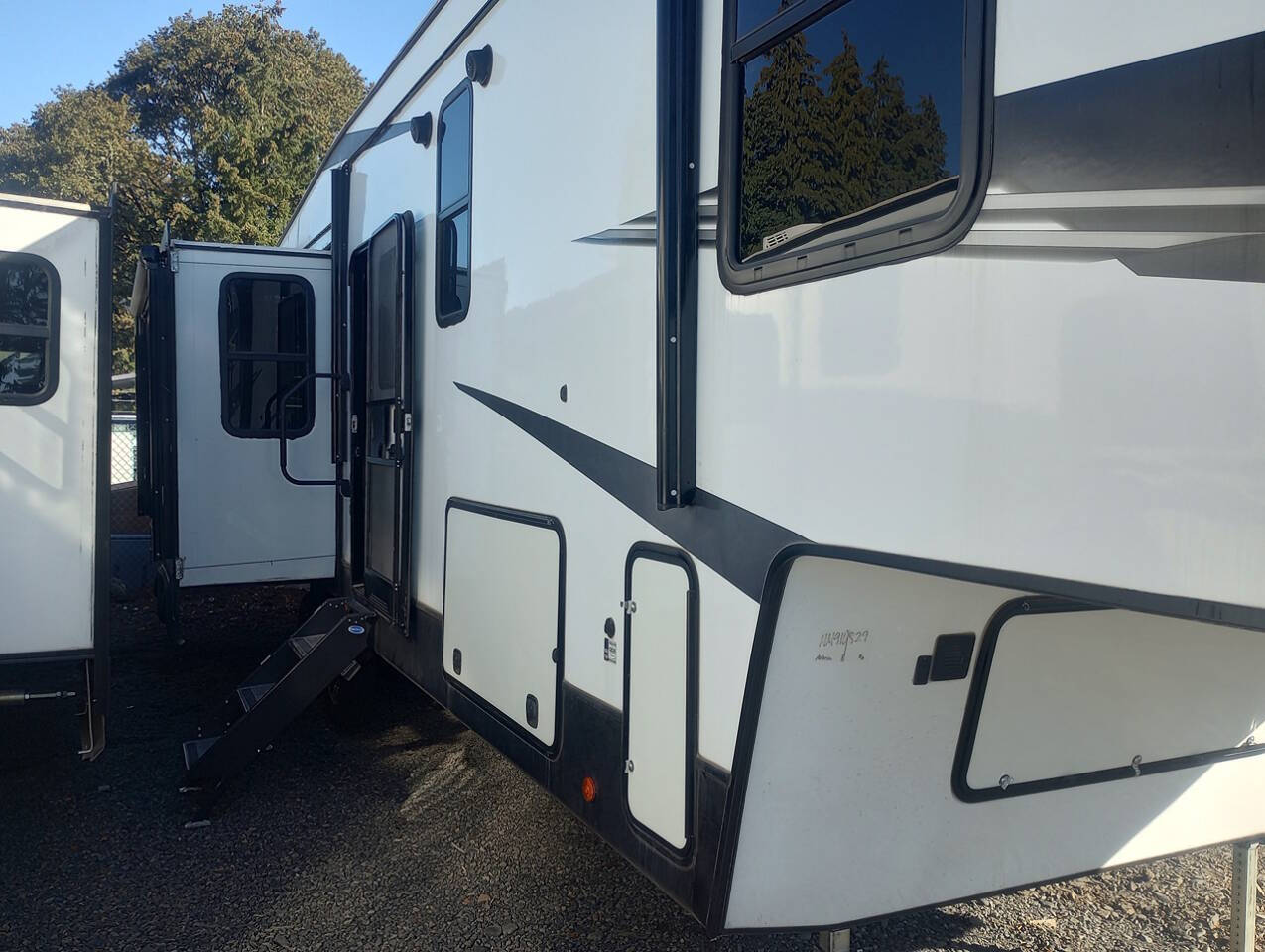 2021 Dutchmen RV Astoria for sale at Paradise Motors Inc in Sweet Home, OR