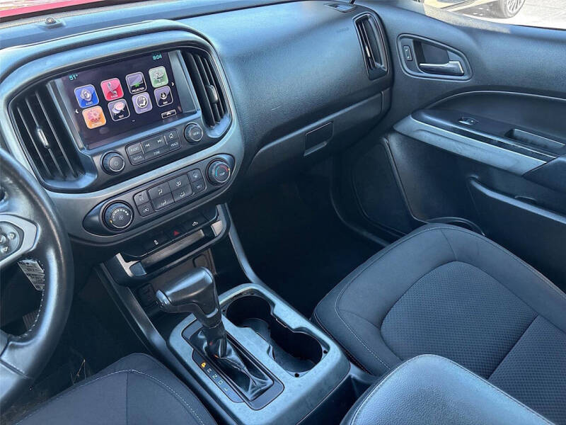 2017 Chevrolet Colorado LT