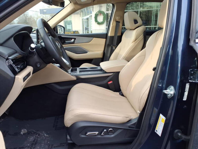 2025 Acura MDX SH-AWD