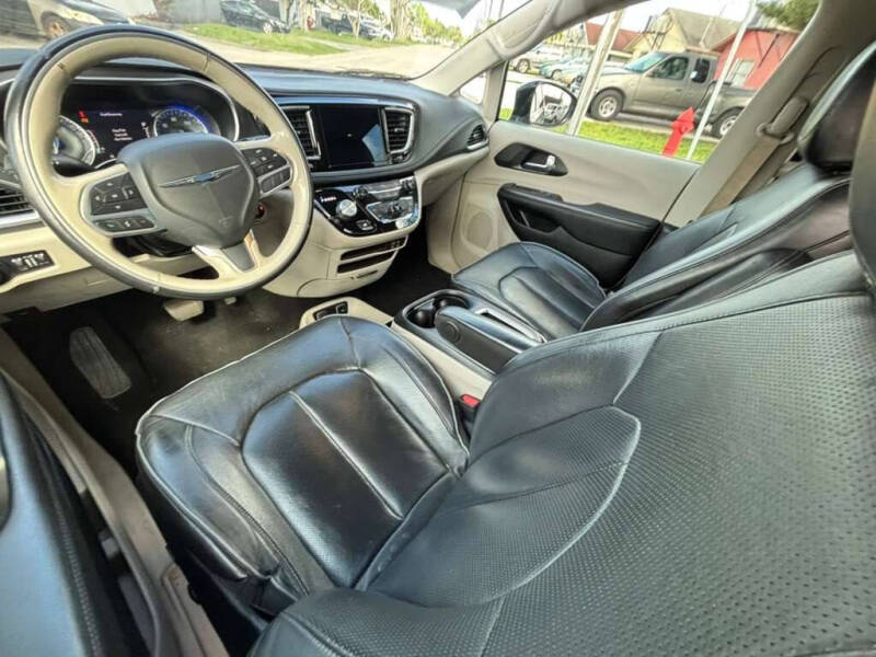 2020 Chrysler Pacifica Limited