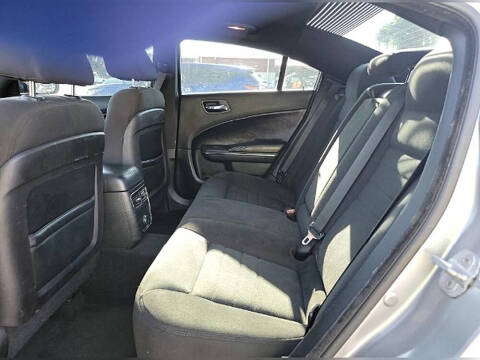 2012 Dodge Charger SE