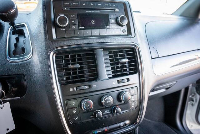 2017 Dodge Grand Caravan SE Plus