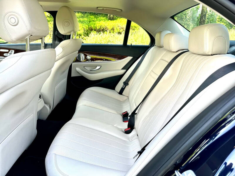 2018 Mercedes-Benz E-Class E 300