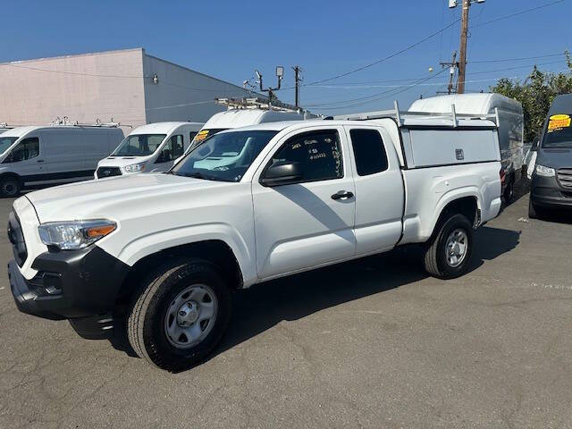 2022 Toyota Tacoma SR