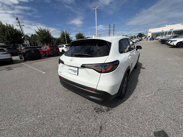 2026 Honda HR-V LX