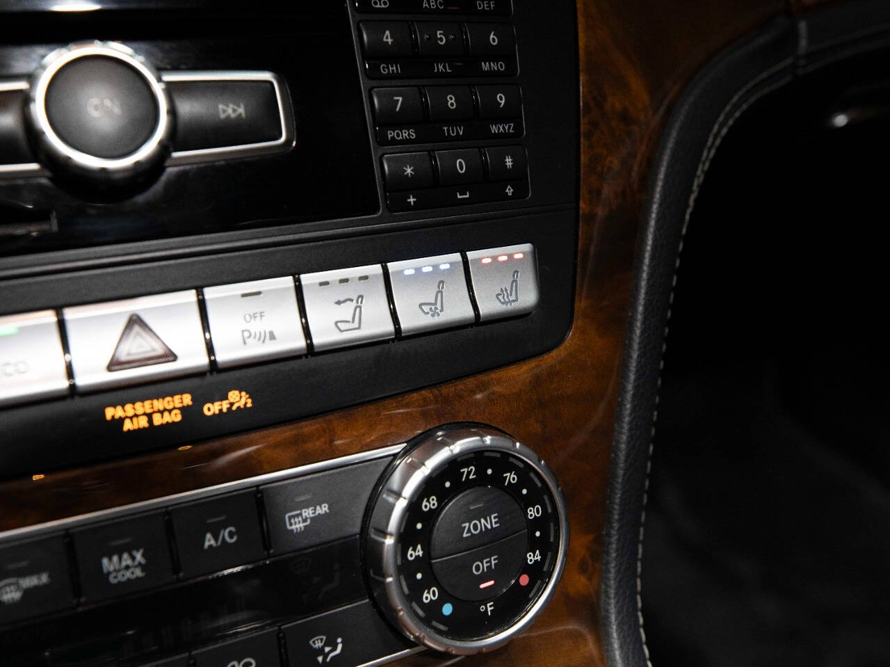 2013 Mercedes-Benz SL-Class 44