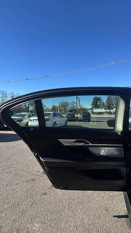 2016 BMW 7 Series 750i xDrive