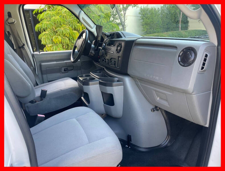 2013 Ford E-Series E-150