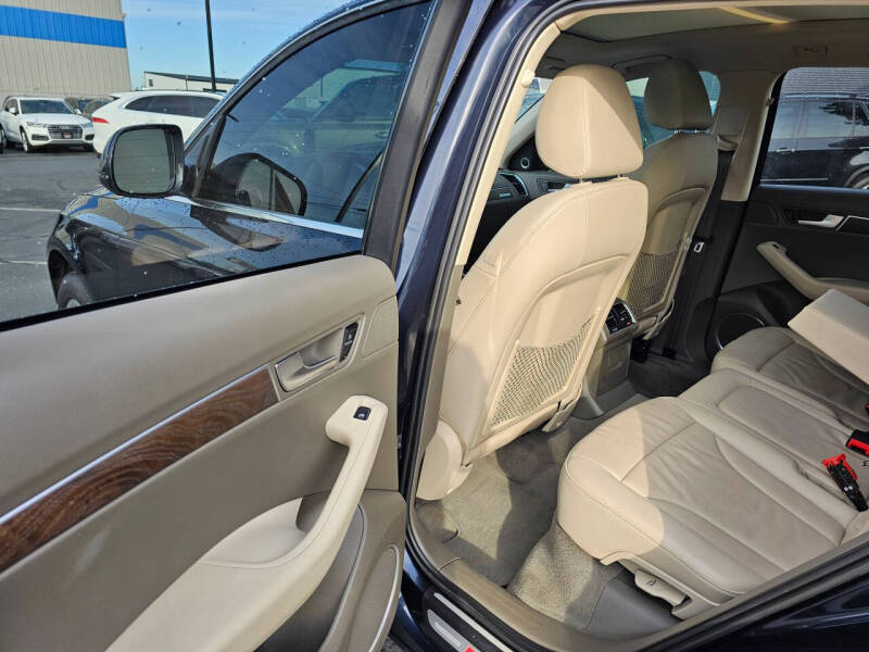 2012 Audi Q5 3.2 quattro Premium Plus