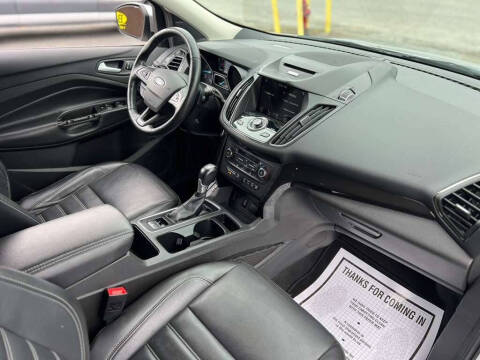 2017 Ford Escape Titanium