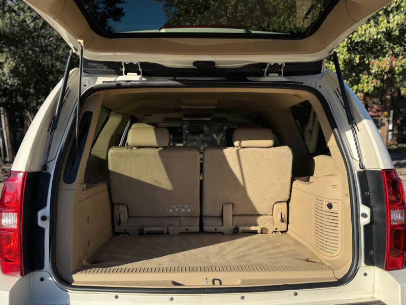 2014 Chevrolet Suburban LTZ