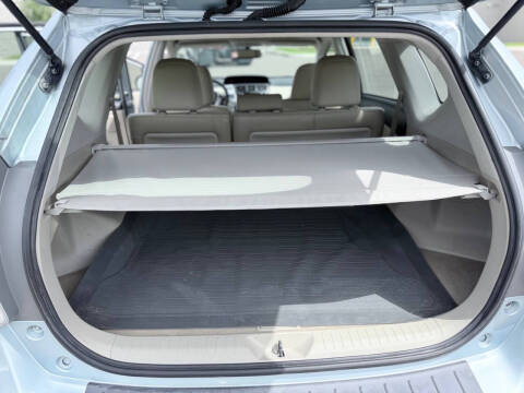 2012 Toyota Prius v Five