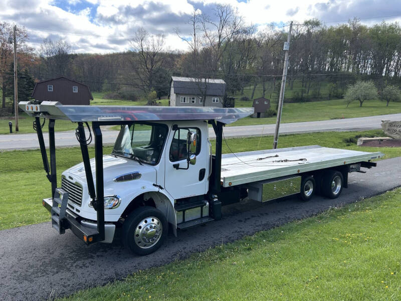 2019 Freightliner Business class M2