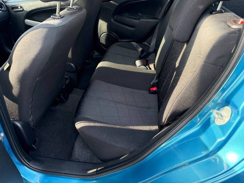 2012 Mazda MAZDA2 Sport