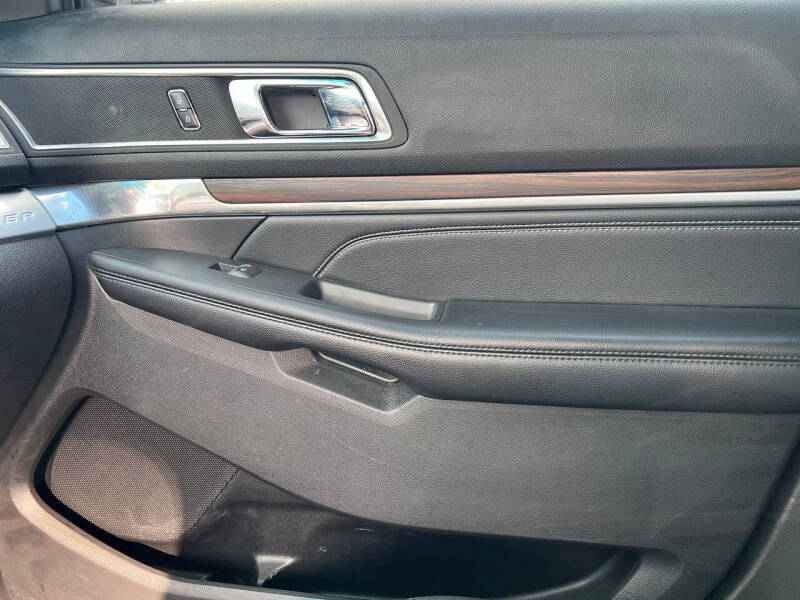 2016 Ford Explorer Limited