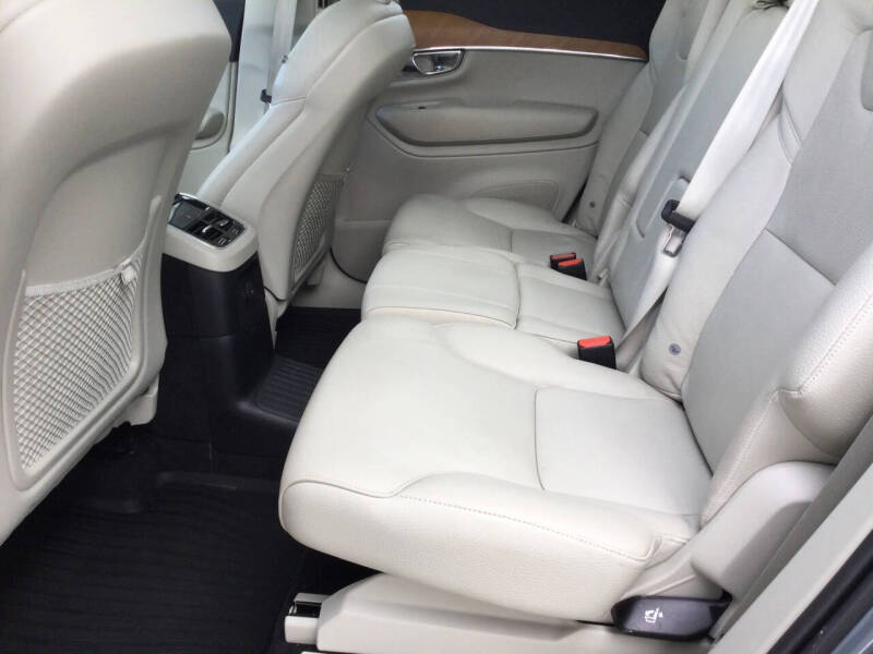 2021 Volvo XC90 Recharge T8 Inscription Expression 7P