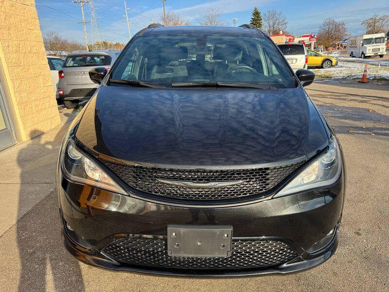 2019 Chrysler Pacifica Touring Plus