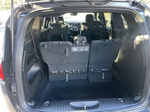 2020 Chrysler Pacifica Touring