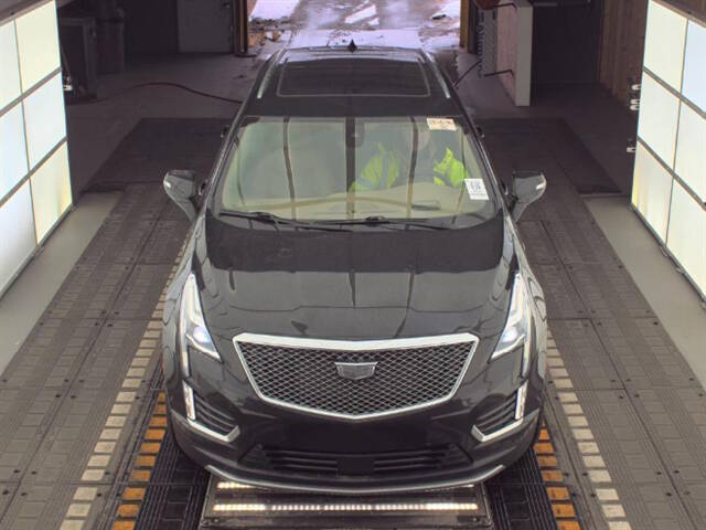 2022 Cadillac XT5 Premium Luxury