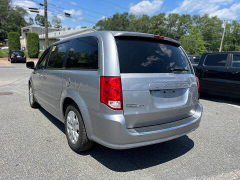2016 Dodge Grand Caravan SE