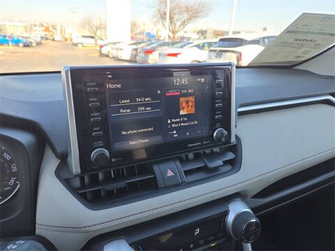 2021 Toyota RAV4 Hybrid XLE