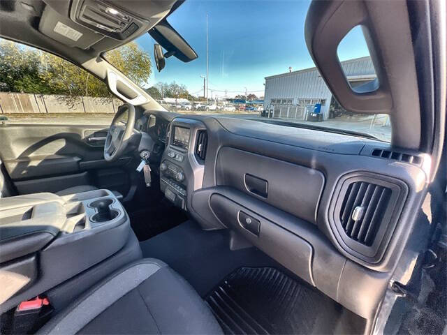 2022 Chevrolet Silverado 1500 Limited Custom