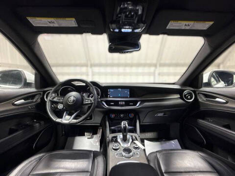 2022 Alfa Romeo Stelvio Ti