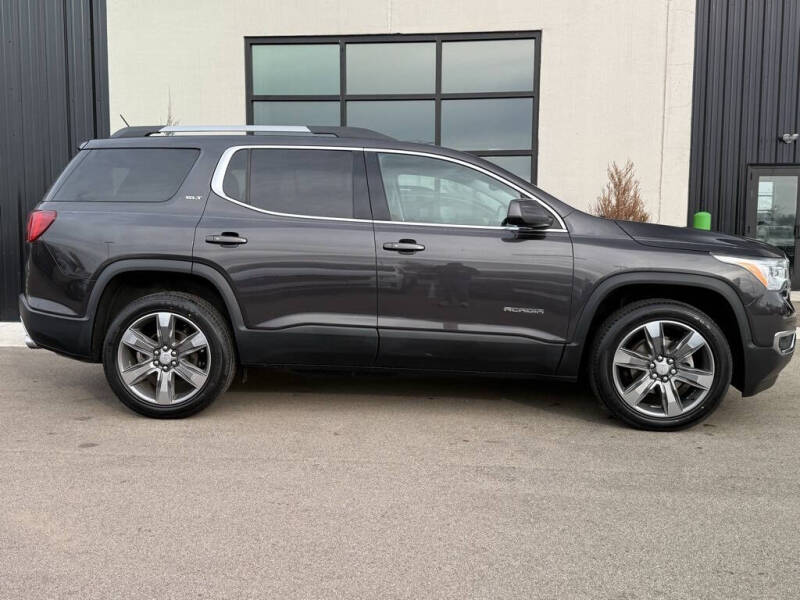 2017 GMC Acadia SLT-2