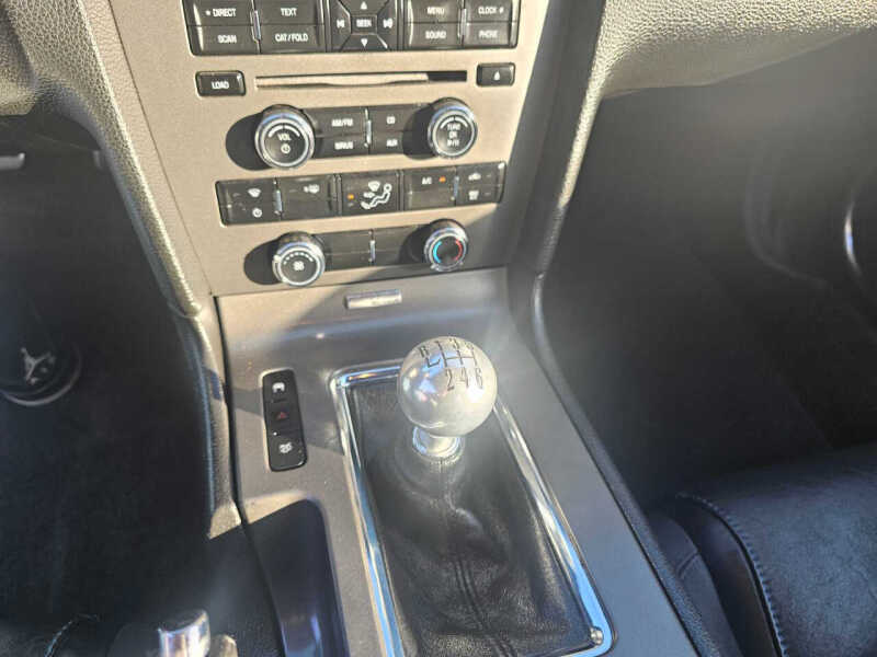 2011 Ford Mustang GT Premium