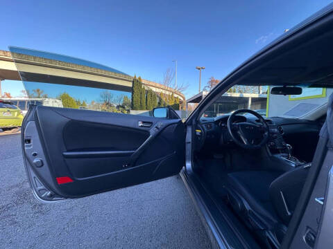 2012 Hyundai Genesis Coupe