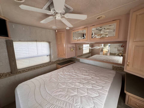 2001 Newmar Dutch Star