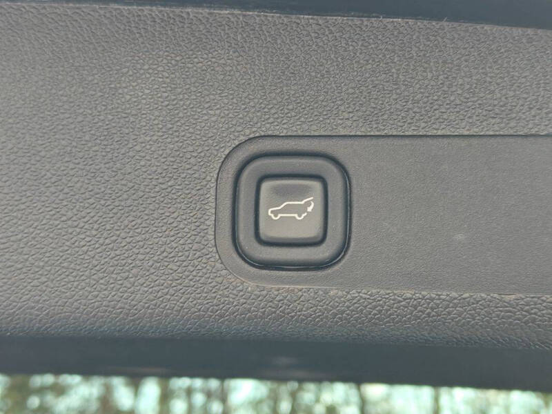 2014 Cadillac Escalade Luxury