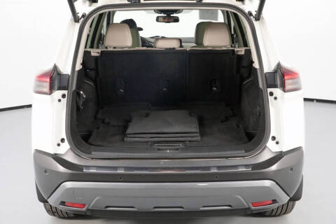 2022 Nissan Rogue SL