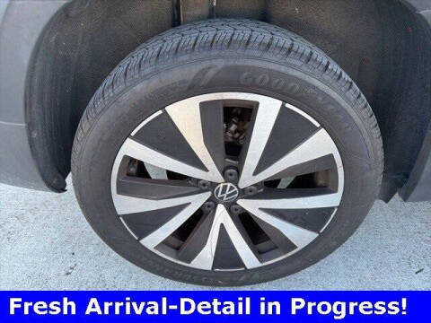 2024 Volkswagen Taos SE