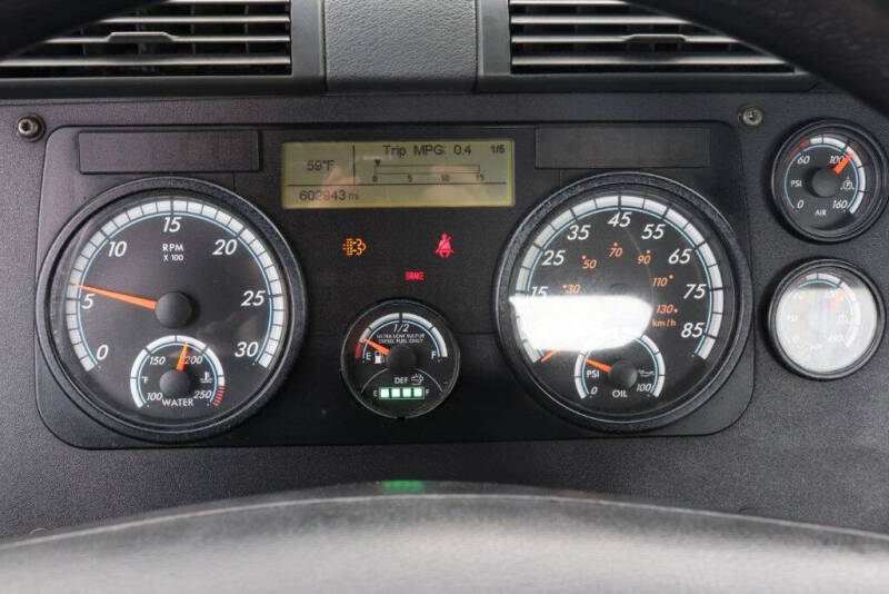 2014 Freightliner Cascadia