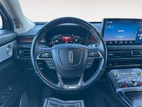 2021 Lincoln Nautilus Reserve